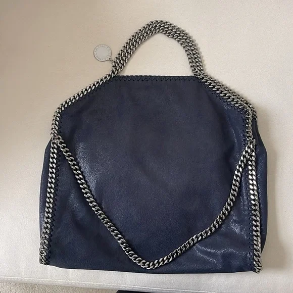 Stella McCartney Falabella Tote Bag, NWT, comes with its dust bag - Picture 5 of 12